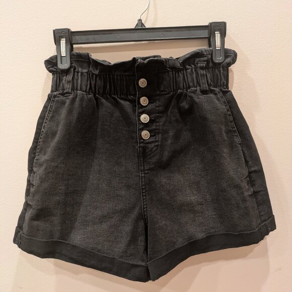 High waisted shorts - Picture 1 of 5